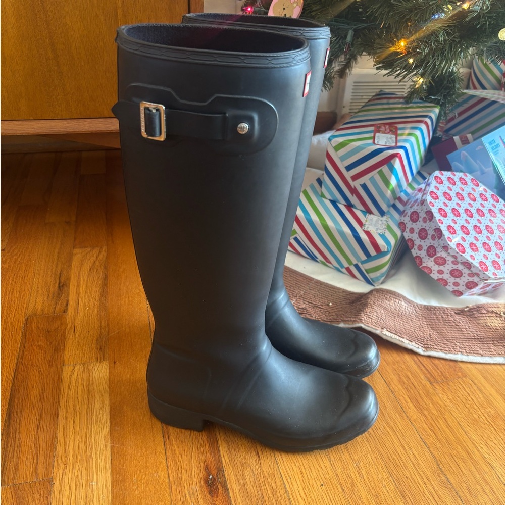Hunter Classic Black Boots